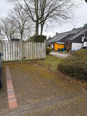 Foto - Außenstellplatz zu vermieten – Wellweg 76-84, Sarstedt