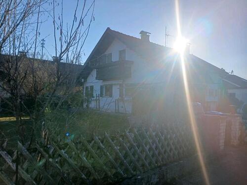 Foto - sanierungsbedürftiges Einfamilienhaus