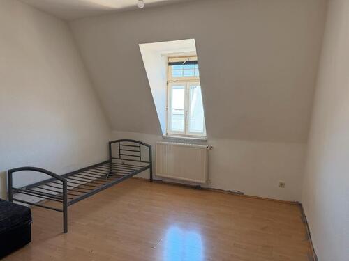 Foto - Gemütliches 1-Zimmer in Landau – WG-ähnlich mit Gemeinschaftsbad