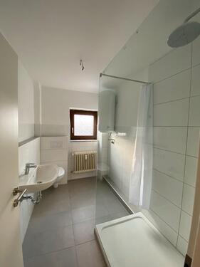 Foto - 4 Zimmerwohnung Küche Bad und Waschraum in Östringen