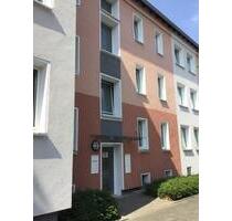 Individuelle, renovierte zwei Zimmer mit Sonnenbalkon! - Mülheim an der Ruhr Broich