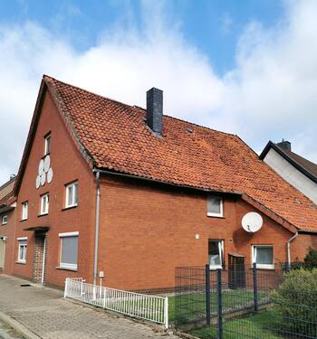 Foto - Einfamilienhaus mit 5,5 Zimmern, Garten, neue Heizung & Fenster