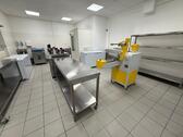Foto - Produktionsküche mit Tiefkühl- und Kühlzelle