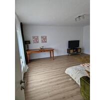 Apartment über 2 Etagen, frisch renoviert - Jüchen