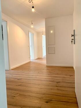 Foto - Ebenerdige, kernsanierte 110m² Wohnung in Engelskirchen