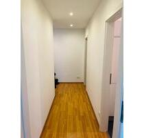 Kernsanierte 1-Zimmer-Wohnung mit Balkon & Stellplatz – Top Lage - Saarbrücken Eschberg