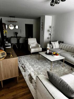 Foto - 4-ZKB ETW mit 2 Balkonen – lichtdurchflutet & gepflegt