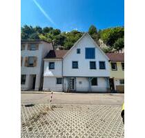 Kleines Häuschen zu vermieten - 700,00&nbsp;EUR Kaltmiete, ca.&nbsp; 80,00&nbsp;m&sup2; in Hornberg (PLZ: 78132)