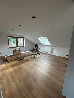 Foto - 3 Zimmer Dachgeschosswohnung - 900,00&nbsp;EUR Kaltmiete, ca.&nbsp; 80,00&nbsp;m&sup2;