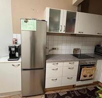 Frisch renoviert und hell, Nähe Marienplatz - provisionsfrei! - Stuttgart Stuttgart-Süd