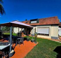 Einfamilienhaus zu Verkaufen - 480.000,00&nbsp;EUR Kaufpreis, ca.&nbsp; 165,00&nbsp;m&sup2; in Bindlach (PLZ: 95463)