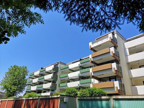 Foto - Schöne 3-Zimmer-Wohnung mit Balkon und neuer Einbauküche in Furpa