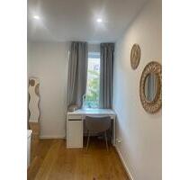 Modernes Zimmer in Laim (nur Frauen!) ab 20.01. - München Sendling-Westpark