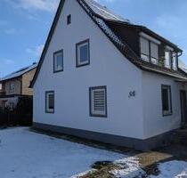 Haus mit 2 Wohnungen und Garage komplett o. separat zu vermieten - Volkach