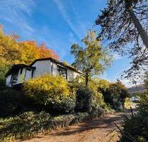 Haus mit Fernblick - 1.290,00&nbsp;EUR Kaltmiete, ca.&nbsp; 125,00&nbsp;m&sup2; in Weißbach (PLZ: 74679)