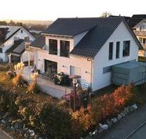 NeuwertigesExkulsives Einfamilienhaus mit Garten zu vermieten - Ummendorf