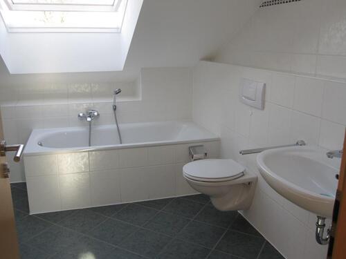 Foto - 2-Zimmer-Dachgeschosswohnung - 262.000,00 EUR Kaufpreis, ca.  51,00 m²