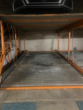 Foto - Garage Am Rotkreuzplatz - 90,00&nbsp;EUR Miete,