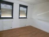 Foto - Neu renovierte Büro- Gewerberäume, barrierefrei - direkt in Werneck