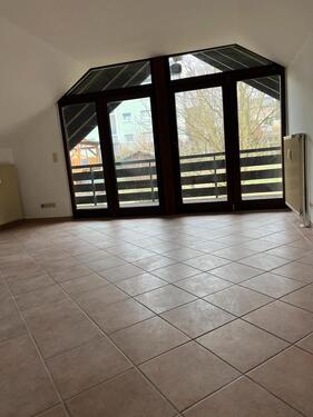 Foto - 2-Zimmer-Dachgeschosswohnung (80 m²) in ruhiger Lage – Braunfels