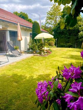 Foto - Stilvoller Bungalow mit separater ELW in ruhiger Umgebung