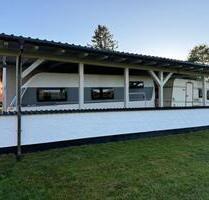 Stellplatz 8,50 x 4,80 Boot Wohnwagen Wohnmobiel Carport - Neustadt bei Coburg
