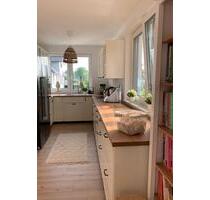 Moderne 3- Zimmerwohnung mit Balkon in Lage