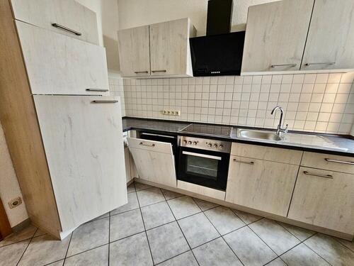 Foto - Hier gibts einfach alles !! Einbauküche, Balkon, Bad mit Wanne + DU!! 3-Zimmer in Döbeln zur Miete!