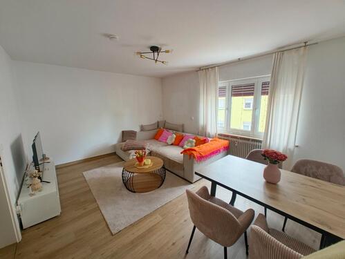 Foto - Zentrumsnah: 2 Zimmer Wohnung mit Balkon, Einbauküche +Stellplatz