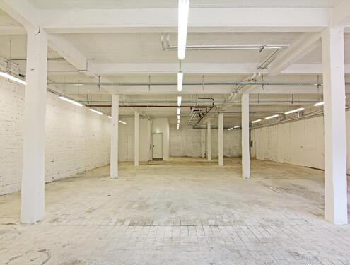 Foto - Top Lager – 385 m² in Köln zu vermieten!