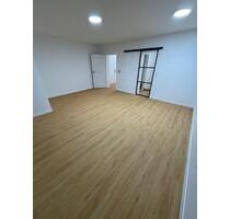 Kernsanierte 2-Zimmer-Wohnung mit Südbalkon in zentraler Lage - Cloppenburg