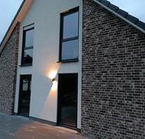 Einfamilienhaus mit großem Garten und Stellflächen für PKWs - Walsrode