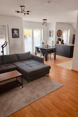 Foto - Helle Dachgeschosswohnung in ruhiger Lage