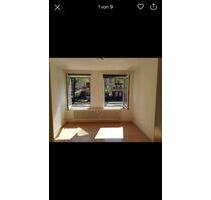 2 zimmer wohnung, WG geeignet, mit loggia, schreventeich - Kiel