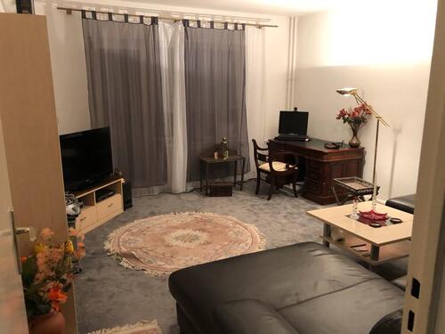 Foto - Mobilierte 2 Zimmer Wohnung in Charlottenburg m Balkon+Badewanne