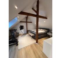 Hochwertige 4-Zimmer-Maisonette mit Balkon, Galerie & FBH - Brechen