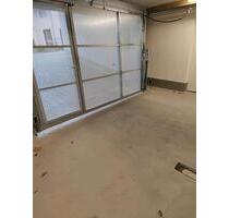 Vermietung Tiefgaragenplatz - 100,00 EUR Miete, in Karlsfeld (PLZ: 85757)