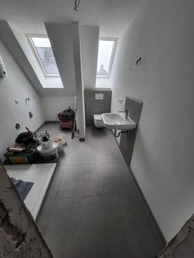 Foto - 3 Zimmer Wohnung Dachgeschoss mit Balkon Erstbezug nach Sanierung