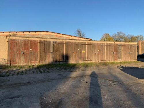 Foto - XXL Garage mit Stromanschluss, 99195 Schwansee