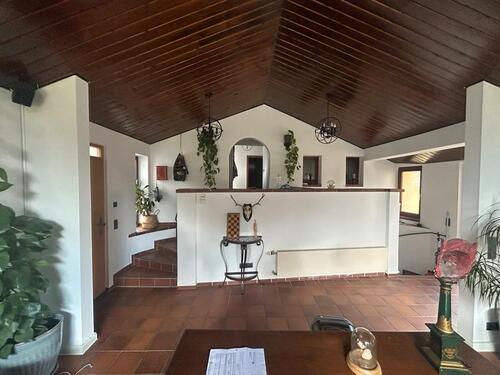 Foto - 7 Zimmer Einfamilienhaus zum Kaufen in Rüsselsheim am Main