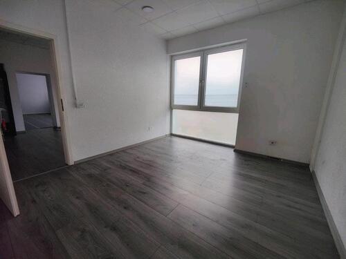 Foto - GewerberäumeBürofläche in Worms zu vermieten - 140m²+ Parkplätze