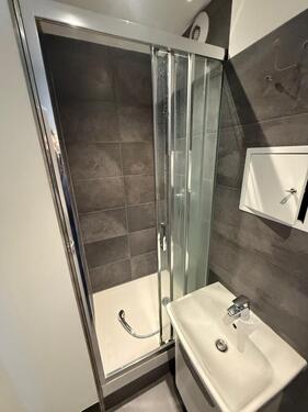 Foto - *IDEAL FÜR SINGLES + STUDENTEN* 2-Raum Wohnung mit Duschbad