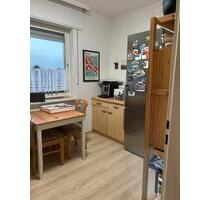 Teilmöblierte 3 Zimmer Wohnung - 1.100,00 EUR Kaltmiete, ca.  90,00 m² in Lingen (Ems) (PLZ: 49808)