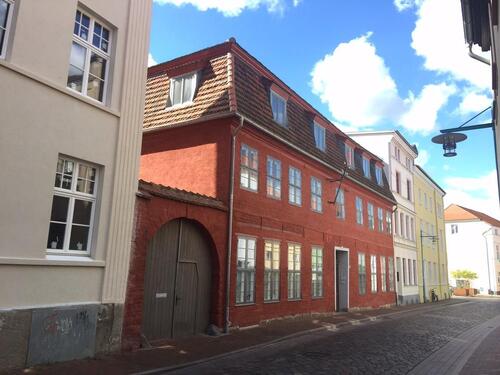 Foto - BUSCH-IMMOBILIEN ~ Kleine Gewerbefläche im Stadtkern von Güstrow!
