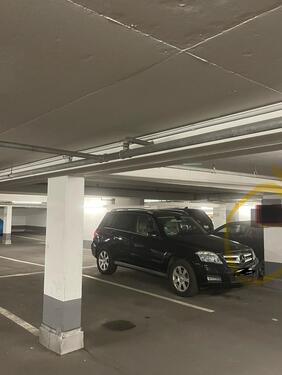 Foto - Garagenstellplatz zu vermieten für Oktober und November 2025