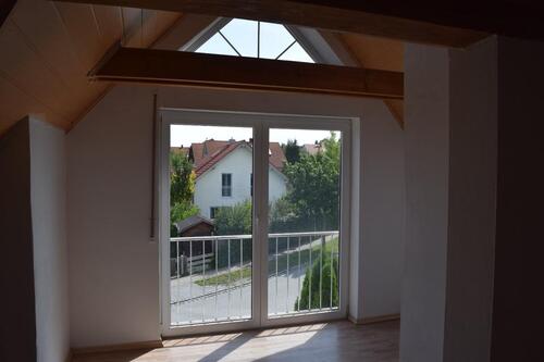 Foto - Helle 4-Zimmer Whg mit Balkon in ruhigem Wohngebiet Frontenhausen