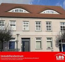 Wohn- und Geschäftshaus, Mehrgenerationenhaus - Tessin