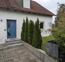 Perfekt für junge Familien- attraktive ruhige Lage, großer Garten - Röttenbach