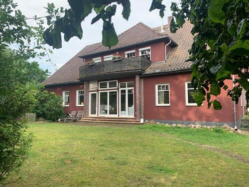 Foto - Resthof mit mit großem Grundstück, Scheune und Stallungen