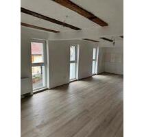 Wohnung 105 qm zu vermieten - 1.000,00&nbsp;EUR Kaltmiete, ca.&nbsp; 105,00&nbsp;m&sup2; in Homberg (Ohm) (PLZ: 35315)